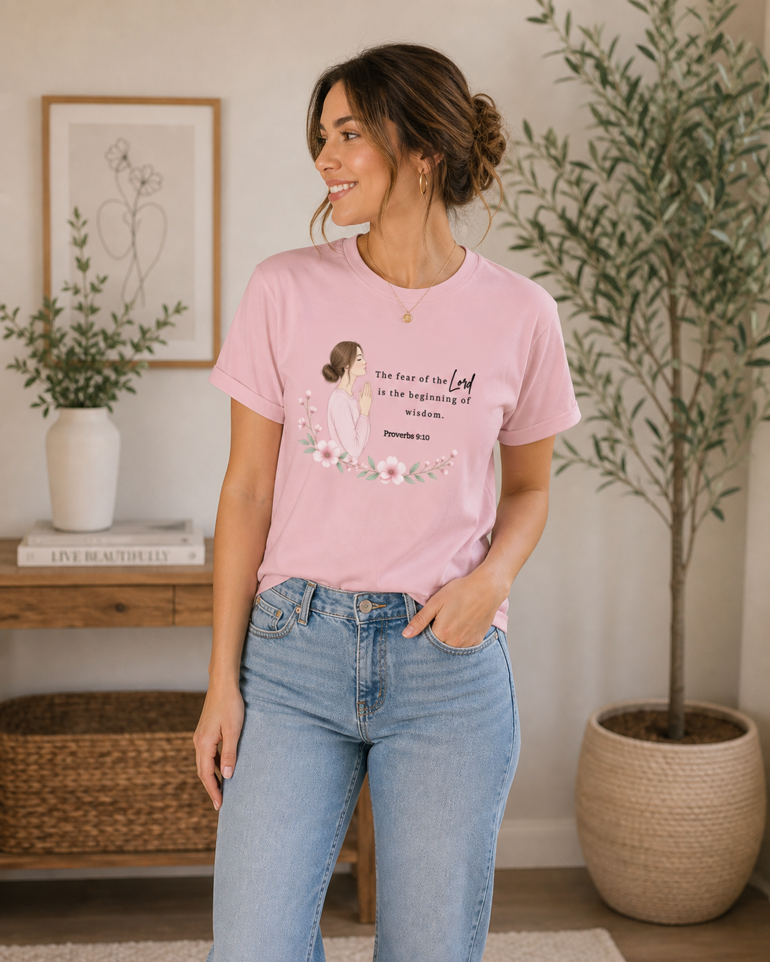Christian T-Shirt “Fear of the Lord” – Proverbs 9:10 – Soft Floral Design